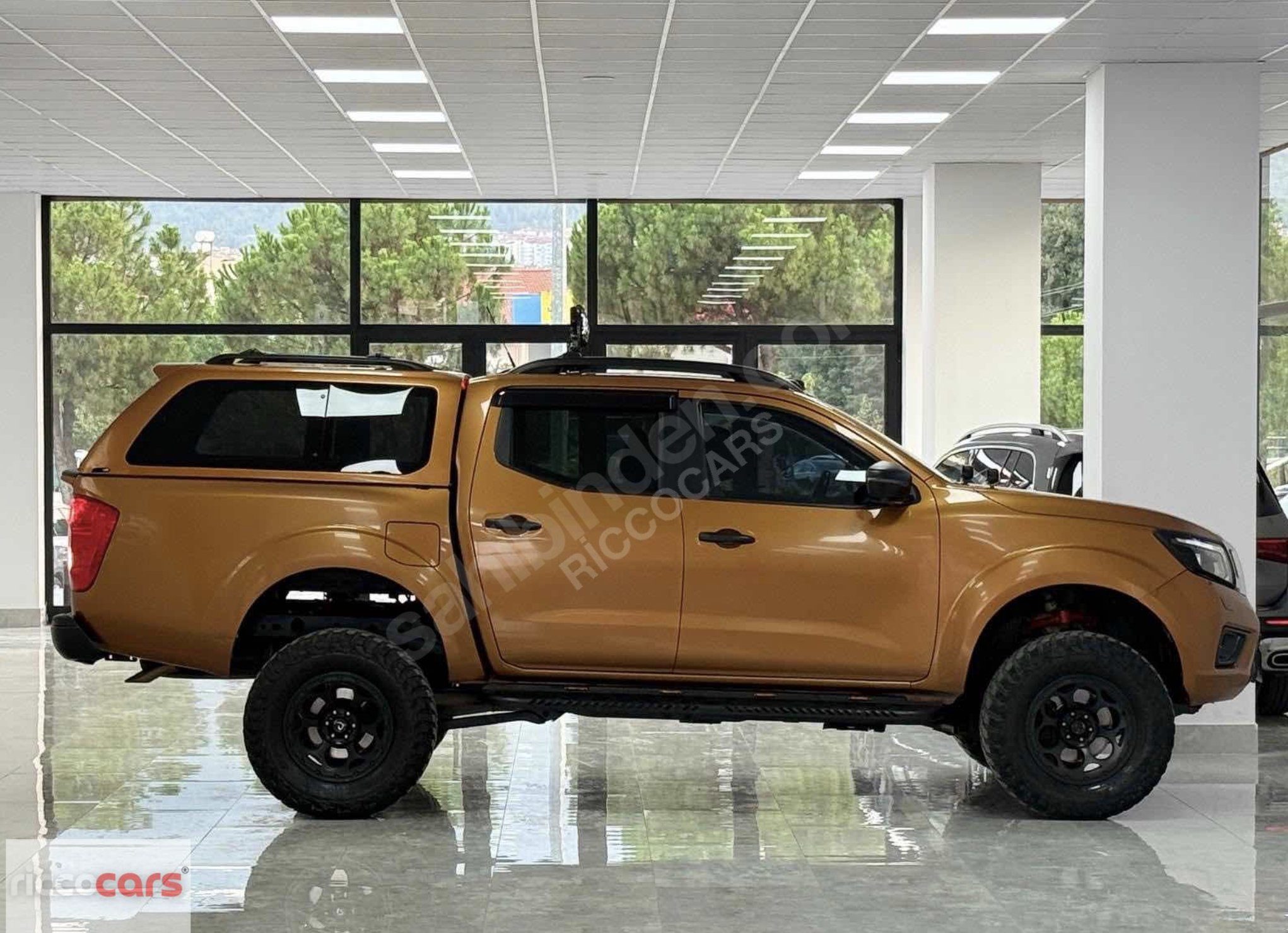 NİSSAN NAVARA 2.3 DCI 4×4